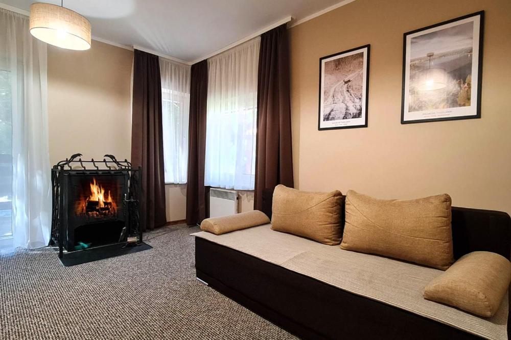 Hotel Ognisty Ptak Węgorzewo Esterno foto