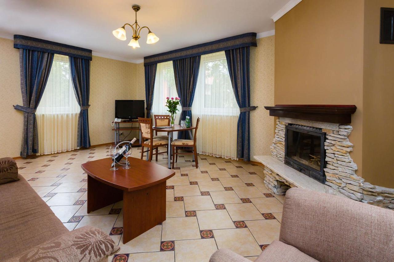 Hotel Ognisty Ptak Węgorzewo Esterno foto